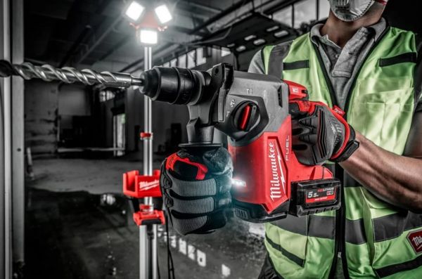 Акк. SDS-Plus перфоратор M18 FHX-552X (+зар. пр., 2 акум., HD кейс)