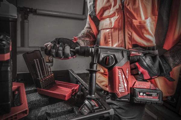 Перфоратор акумуляторний SDS-PLUS MILWAUKEE, M18 ONEFHX-0X, 2,5Дж (каркас, патрон FIXTEC 13мм, HDкейс)