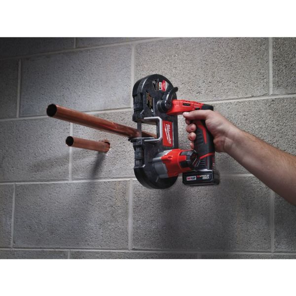 Пила стрічкова акумуляторна MILWAUKEE, M12 BS-0 (каркас, полотно, картонне пакування)