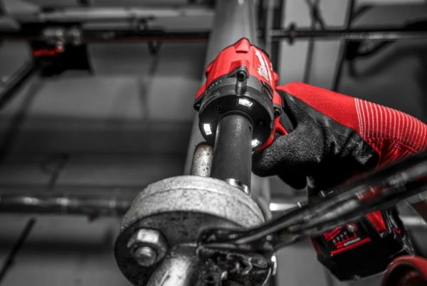 Гайковерт акумуляторний безщітковий 1/2'' MILWAUKEE, M18 FIW2P12-502X, 339Нм, з піном (зарядний пристрій M12-18 FC, 2 акумулятор