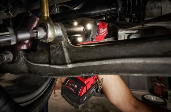 Гайковерт акумуляторний безщітковий 1/2'' MILWAUKEE, M18 FIW2F12-502Х, 339Нм, з кільцем (зарядний пристрій M12-18 FC, 2 акумулят