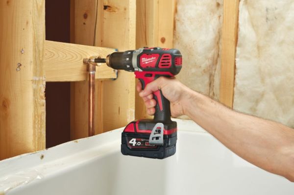 Дриль - шуруповерт, крут. мом. 50 Нм, MILWAUKEE M18 BDD-0 4933443530