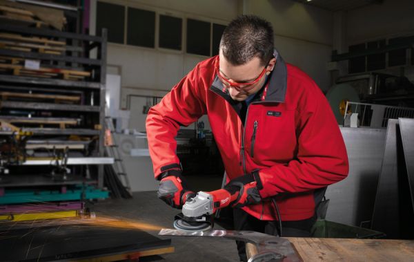 Шліфмашина кутова MILWAUKEE, AGV 13-125 XE, 1250Вт, 125 мм з регулюванням обертів