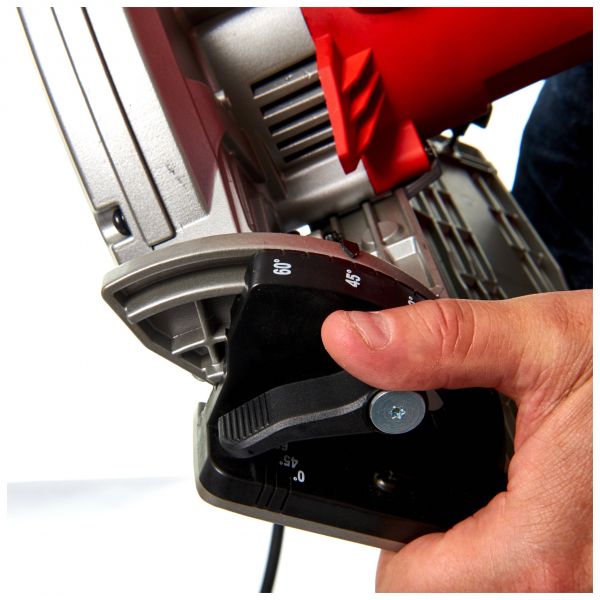 Пила ручна дискова MILWAUKEE, CS 85 CBE, 2200Вт, O235мм (+ пиляльний диск, паралельний упор, адаптер для пилососу, ключ для диск