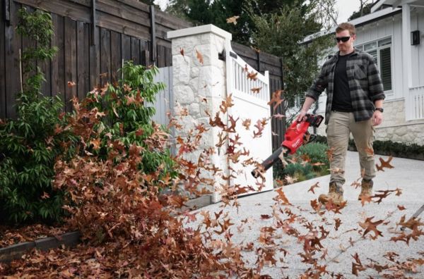 Повітродувка акумуляторна безщіткова MILWAUKEE, M18 F2BL-0 (2х18В) (каркас, картонне пакування)