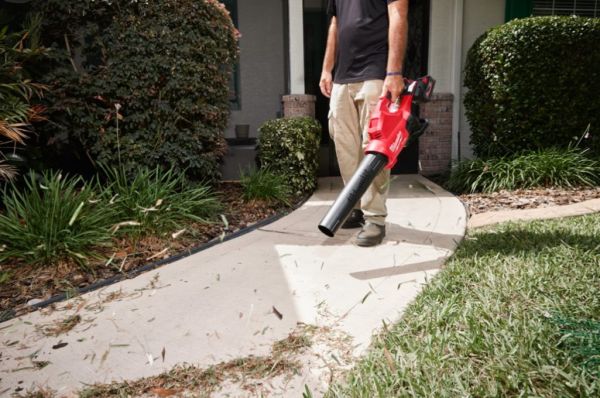 Повітродувка акумуляторна безщіткова MILWAUKEE, M18 F2BL-0 (2х18В) (каркас, картонне пакування)