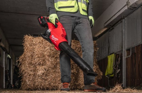 Повітродувка акумуляторна безщіткова MILWAUKEE, M18 F2BL-0 (2х18В) (каркас, картонне пакування)