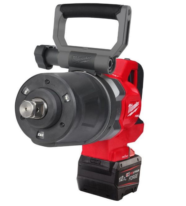 Гайкокрут високомоментний 1'' (2711 Нм) MILWAUKEE M18 FUEL ONEFHIWF1DS-121C (+ заряд.пристрій, акум., HD кейс) FORGE