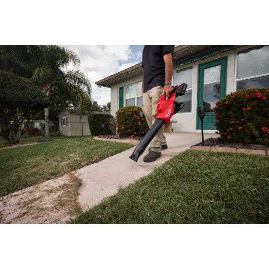 Повітродувка акумуляторна MILWAUKEE M18 F2BL-802 (2Х18В) (ЗП+2ак.Х8Аг) FORGE