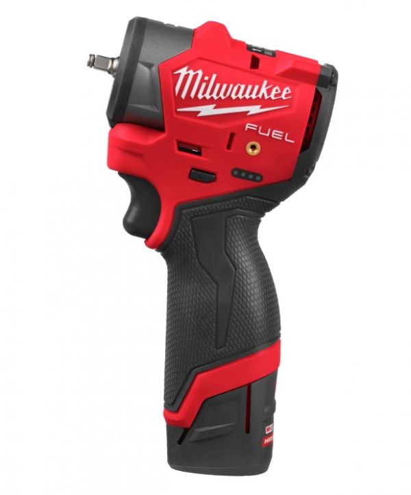 Гайковерт акумуляторний безщітковий 1/4'' MILWAUKEE, M12 FSCIWF14-252X, 136Нм, з кільцем (зарядний пристрій С12 С, 2 акумулятори