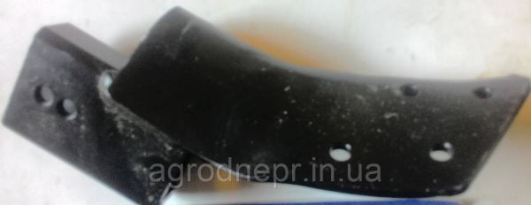 Башмак передплужника правий (8432 90 00 00 Х/) JOHN DEERE (2754.29.01)