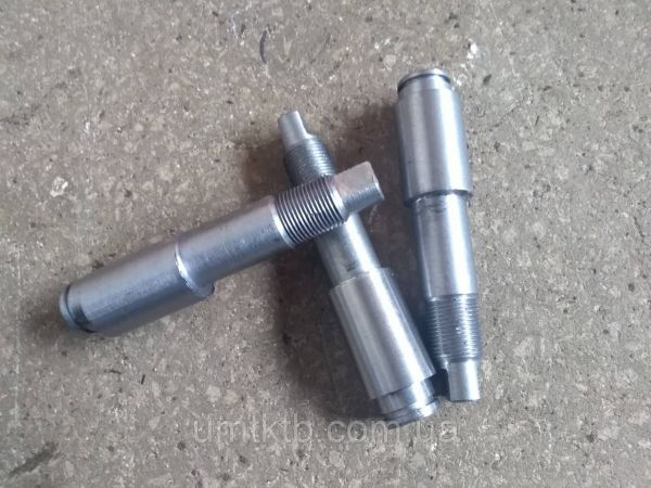 ---  ### Назначение   Ось колодок Т-150 старого образца 125.38.105 используется в тормозной системе трактора Т