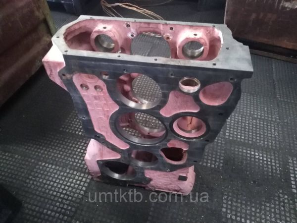 Корпус раздаточной коробки Т-150 151.37.301-5  ХТЗ