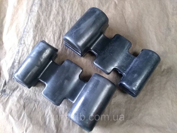Подушка рессоры Т-150 кронштейна 214-2902430А КрАЗ ЛАЗ Стандарт