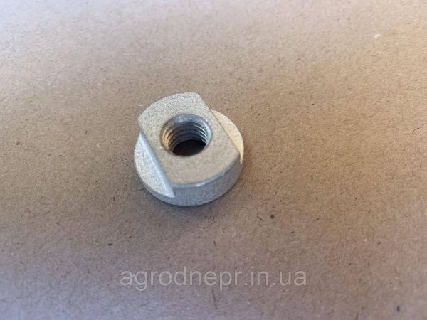 Гайка шліцева пятки сошника М10 (Horsch Pronto) Horsch (33010103)