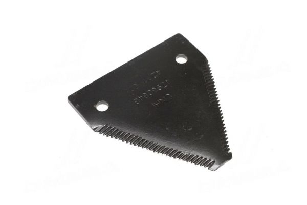 Сегмент ножа жниварки Case 3020, 80х76х3мм. d=6,2 мм. дрібна насічка (87728899) CNH