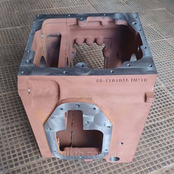 Корпус коробки передач КПП МТЗ 50-1701025А (УМТК)