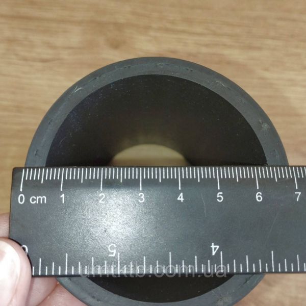 Патрубок радиатора Т-150 резина 125.13.256А