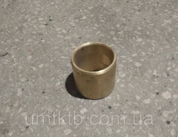 Втулка шатуна Д21, Д144, Т16, Т25, Т40 (латунь) Д37М-1004115