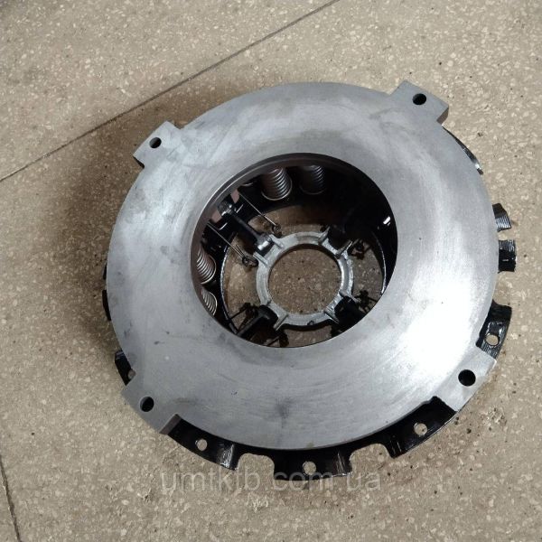 Кожух муфты гл. сц. в сборе корзина СМД-60 (вост.) 150.21.022-2А