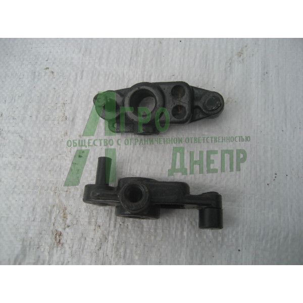 Важіль перевідний кронштейна вмикання вала відбору потужності ЮМЗ 36-4202080-А