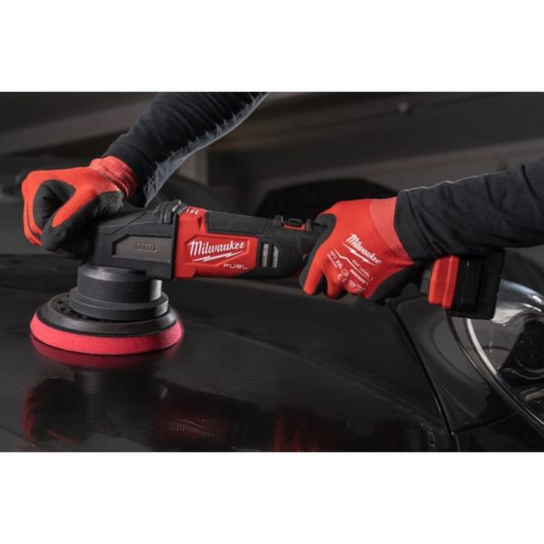 Аккумуляторная полировальная машина Milwaukee M18 FDAP21-502X