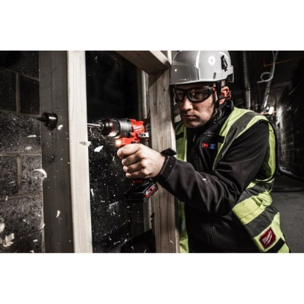 Аккумуляторная дрель-шуруповерт Milwaukee M12 FPD2-202X