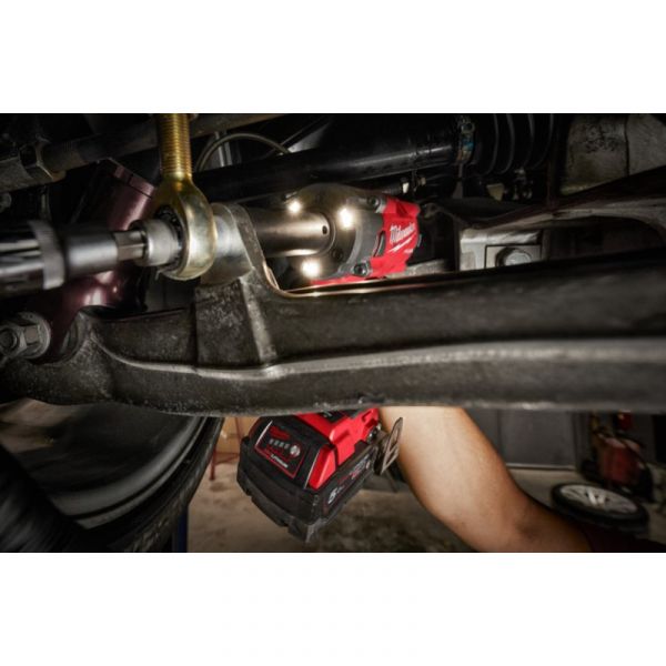 Гайковерт високомоментний MILWAUKEE 1/2" (339 Нм) MILWAUKEE M18 FUEL FIW2P12-502X з фіксацією піном