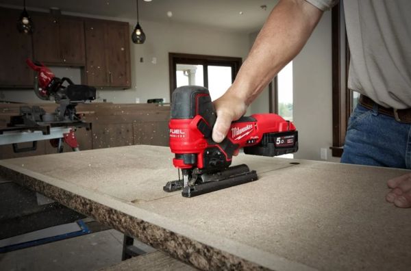 Пила лобзикова акумуляторна безщіткова MILWAUKEE M18 FBJS-0X (каркас+HD кейс)
