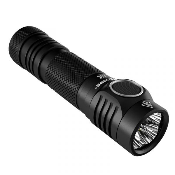 Фонарь Nitecore E4K (Cree XP-L2 V6 LED, 4400 люмен, 8 режимов, 1x21700), комплект